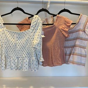 Set of 3 American Eagle crop tops size L (2 are NWT)